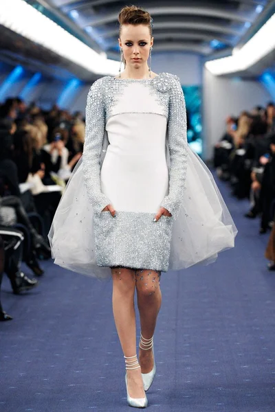Look 61
